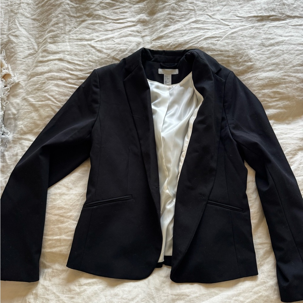 H&M Black Women's Blazer with White Lining and Shoulder Pads